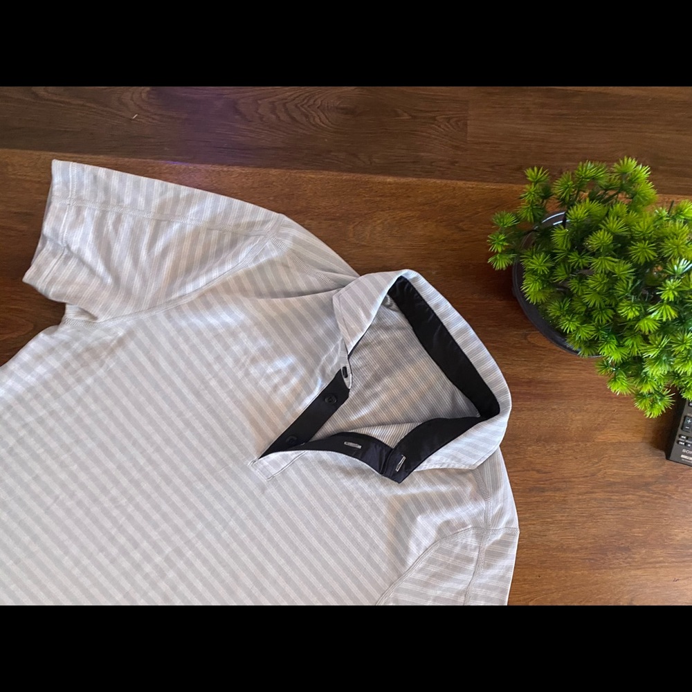 Lululemon men’s shirt